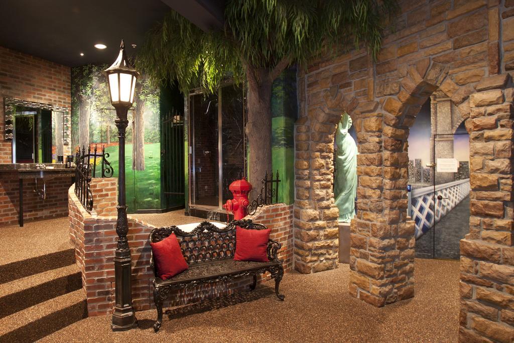 Destinations Inn Theme Rooms Idaho Falls Bagian luar foto